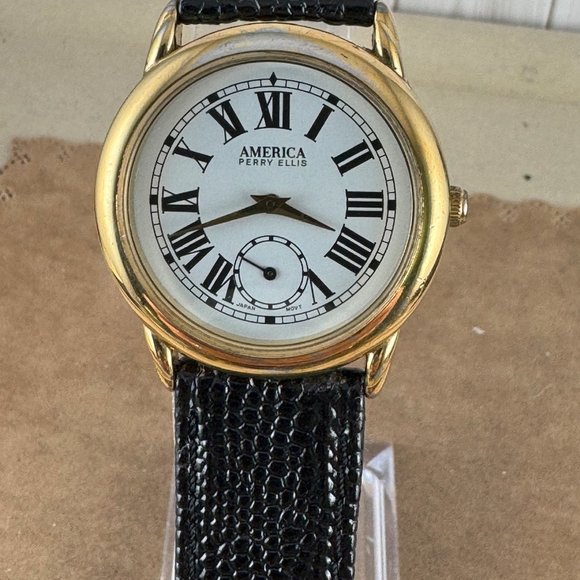 Vintage AMERICA PERRY ELLIS Gold Plated Watch Roman Numerals Sub Dial - Picture 4 of 9
